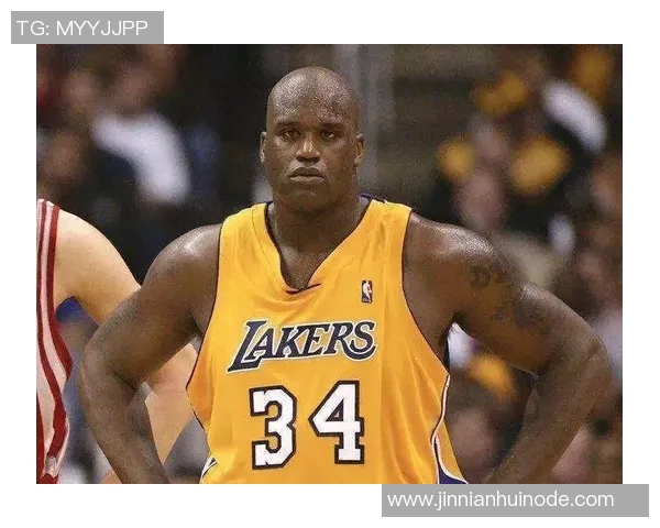 奎因成NBA历史首位新秀中锋斩获30三双成就引发关注